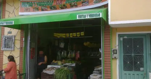 FRUTAS Y VERDURAS CR FRUTAS Y VERDURAS CR
